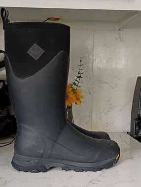 MUCK Boot Men's Black Waterproof Work Boots